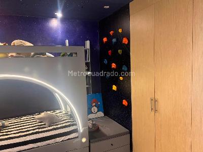 Apartamento en venta en El Poblado, Medellín · foto 8 de 10