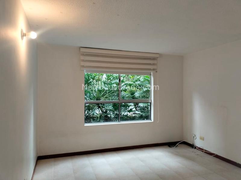 Modern 2BR Apartment with Pool in El Poblado - 8