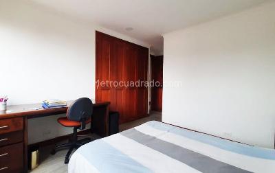 Apartamento en venta en El Poblado, Medellín · foto 10 de 15