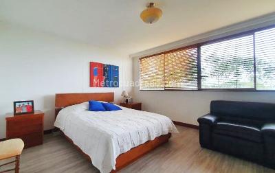 Apartamento en venta en El Poblado, Medellín · foto 11 de 15