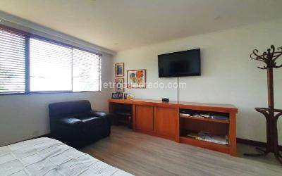 Apartamento en venta en El Poblado, Medellín · foto 12 de 15