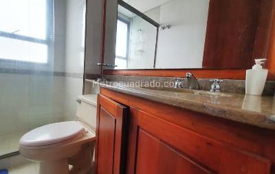 Apartamento en venta en El Poblado, Medellín · foto 14 de 15