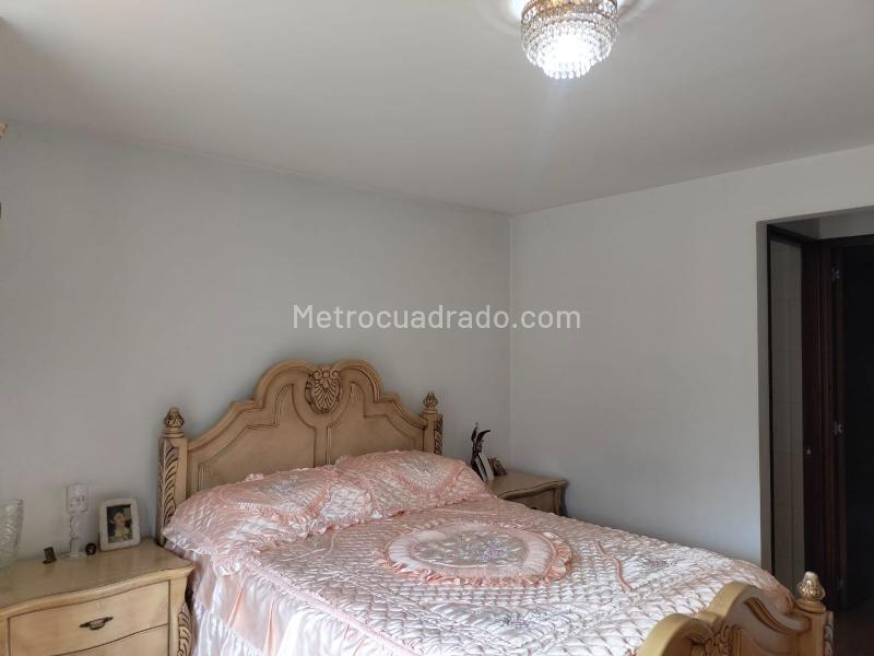 3BR Apartment for Rent in Gated Community, El Poblado - 8