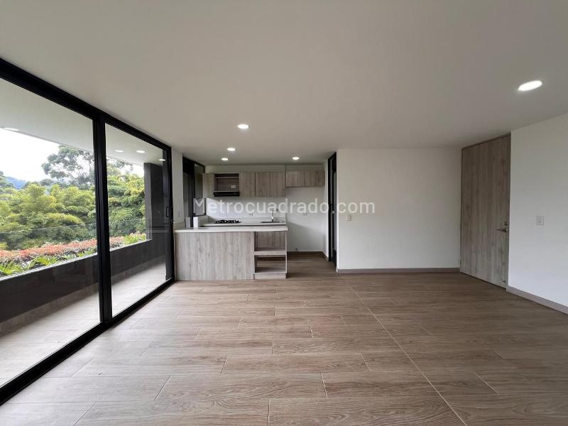 3BR Apartment in EL RETIRO (92 m²) - 2