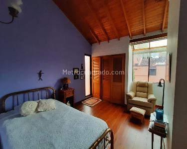 Casa de 3 alcobas en venta en El Poblado, Medellín, 245 m² · foto 12 de 14