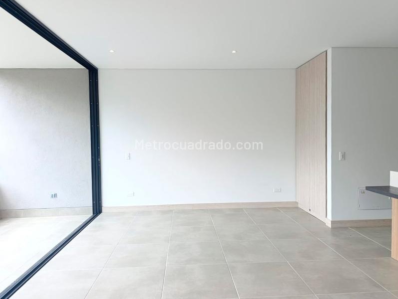 Estudio Acogedor de 1 Alcoba en El Poblado - 6