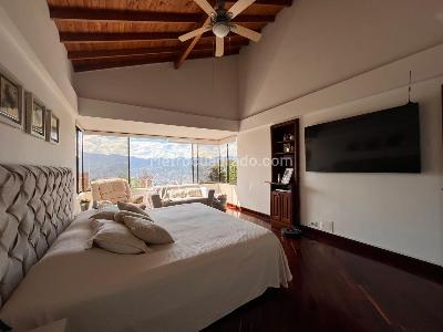 Casa de 3 alcobas en venta en El Poblado, Medellín, 310 m² · foto 15 de 19