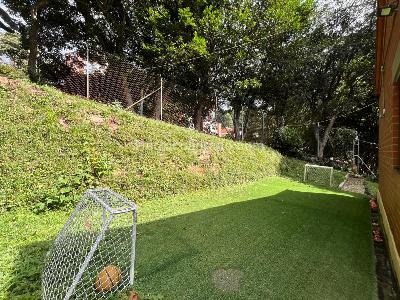 Casa de 3 alcobas en venta en El Poblado, Medellín, 310 m² · foto 19 de 19
