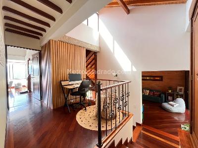 Casa de 3 alcobas en venta en El Poblado, Medellín, 310 m² · foto 8 de 19