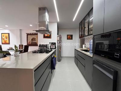 Casa de 3 alcobas en venta en Rionegro, Rionegro, 172 m² · foto 4 de 15