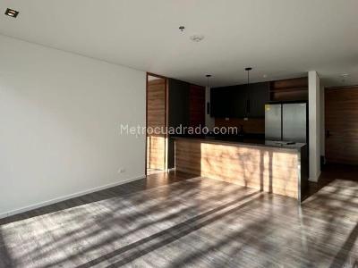 Apartamento en venta en Envigado, Envigado · foto 2 de 12