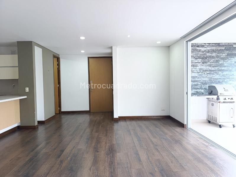 2BR Apartment with Amenities in El Poblado - 2