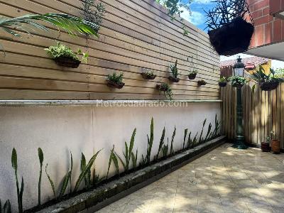 Casa de 3 alcobas en venta en Envigado, Envigado, 250 m² · foto 14 de 14