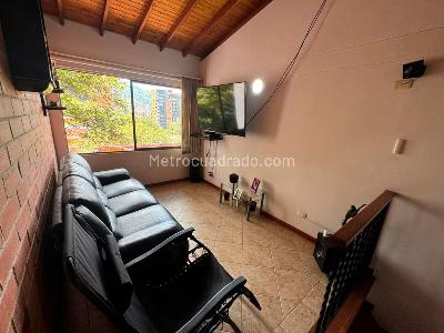 Casa de 3 alcobas en venta en Envigado, Envigado, 250 m² · foto 5 de 14