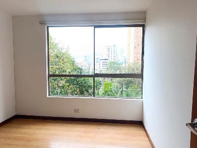 Apartamento de 2 alcobas en venta en El Poblado, Medellín, 106 m² · foto 10 de 18