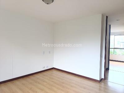 Apartamento de 2 alcobas en venta en El Poblado, Medellín, 106 m² · foto 12 de 18