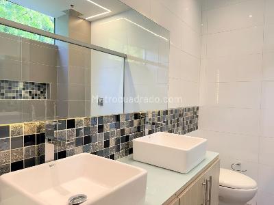 Casa en arriendo en Envigado, Envigado · foto 19 de 19