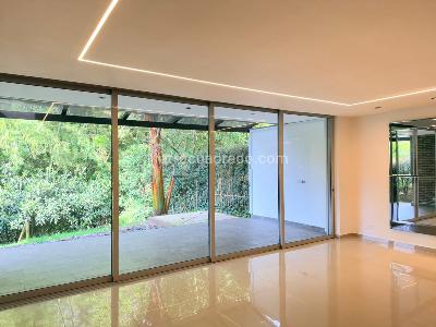 Casa en arriendo en Envigado, Envigado · foto 3 de 19