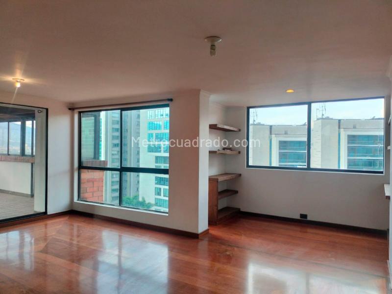 Dúplex de 2 Alcobas en El Poblado con Jacuzzi - 2