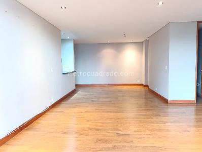 Apartamento de 2 alcobas en arriendo en Los Balsos, Medellín, 118 m² · foto 6 de 20
