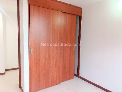 Apartamento de 3 alcobas en arriendo en Los Balsos, Medellín, 90 m² · foto 11 de 17