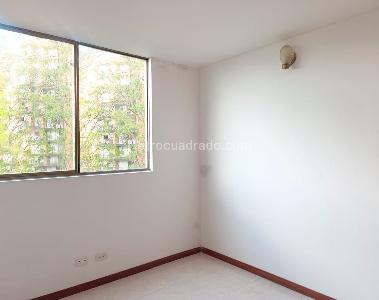 Apartamento de 3 alcobas en arriendo en Los Balsos, Medellín, 90 m² · foto 14 de 17