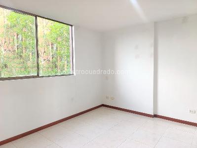 Apartamento de 3 alcobas en arriendo en Los Balsos, Medellín, 90 m² · foto 9 de 17