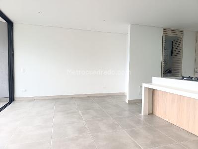 Apartamento de 1 alcoba en arriendo en El Poblado, Medellín, 67 m² · foto 2 de 17