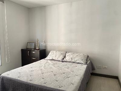 Apartamento de 3 alcobas en venta en Sabaneta, Sabaneta, 74 m² · foto 8 de 18