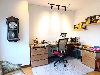 Apartamento de 3 alcobas en venta en El Poblado, Medellín, 199 m² · foto 15 de 18