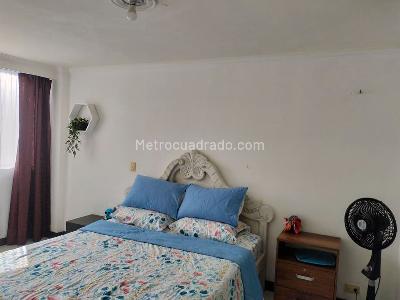 Apartamento de 3 alcobas en venta en El Poblado, Medellín, 100 m² · foto 10 de 19