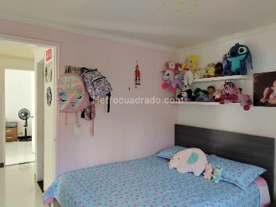 Apartamento de 3 alcobas en venta en El Poblado, Medellín, 100 m² · foto 13 de 19