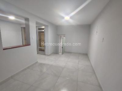 Oficina en Arriendo, LAURELES, Medellín