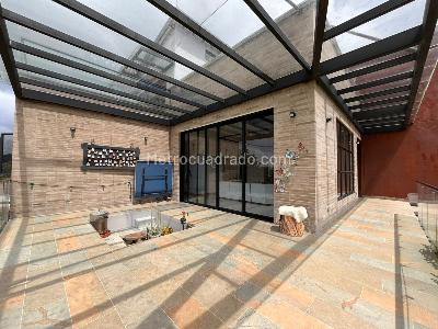 Casa de 4 alcobas en venta en Envigado, Envigado · foto 18 de 19