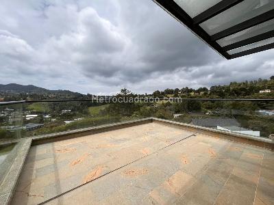 Casa de 4 alcobas en venta en Envigado, Envigado · foto 19 de 19