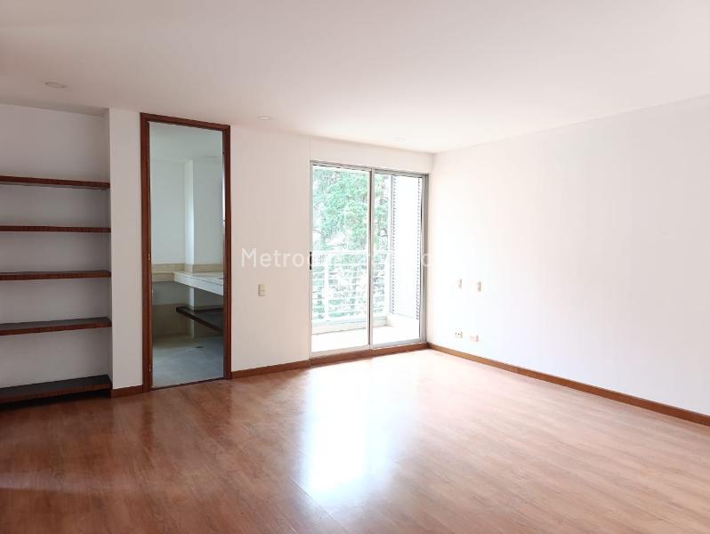 2BR Apartment in Residential Area of El Poblado - 9