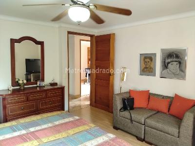 Apartamento de 4 alcobas en venta en El Poblado, Medellín, 230 m² · foto 12 de 19