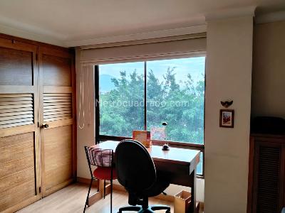 Apartamento de 4 alcobas en venta en El Poblado, Medellín, 230 m² · foto 16 de 19