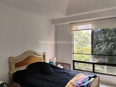 Apartamento de 3 alcobas en venta en El Poblado, Medellín, 168 m² · foto 16 de 19