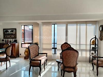 Apartamento de 3 alcobas en venta en El Poblado, Medellín, 168 m² · foto 3 de 19