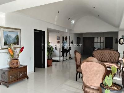 Apartamento de 3 alcobas en venta en El Poblado, Medellín, 168 m² · foto 4 de 19