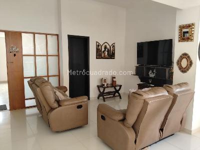Apartamento de 3 alcobas en venta en El Poblado, Medellín, 168 m² · foto 9 de 19