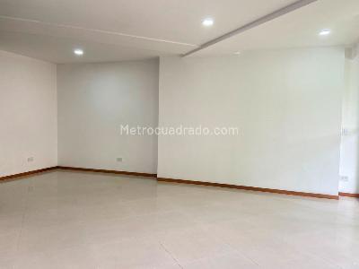 Apartamento de 3 alcobas en arriendo en Sabaneta, Sabaneta, 109 m² · foto 4 de 19