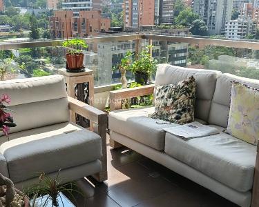 Apartamento de 3 alcobas en arriendo en El Poblado, Medellín, 160 m² · foto 20 de 20