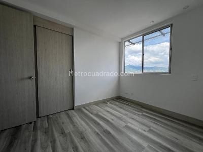 Apartamento en venta en Envigado, Envigado · foto 9 de 13