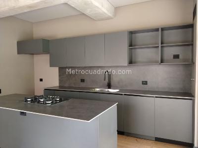 Apartamento en venta en El Poblado, Medellín · foto 5 de 12