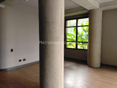Apartamento de 1 alcoba en venta en El Poblado, Medellín, 57 m² · foto 3 de 16