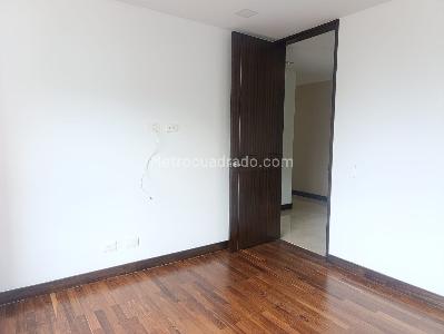 Apartamento de 3 alcobas en arriendo en Los Balsos, Medellín, 200 m² · foto 14 de 20