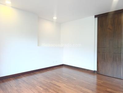 Apartamento de 3 alcobas en arriendo en Los Balsos, Medellín, 200 m² · foto 15 de 20