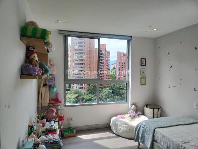 Apartamento en arriendo en El Poblado, Medellín · foto 14 de 18